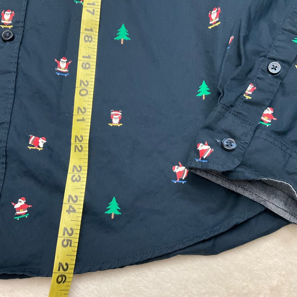 H&M Skateboard Santa Christmas Holiday Navy Long Sleeve Button Down Shirt - Picture 7 of 8